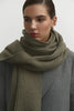 Wool mix scarf in olive/milk