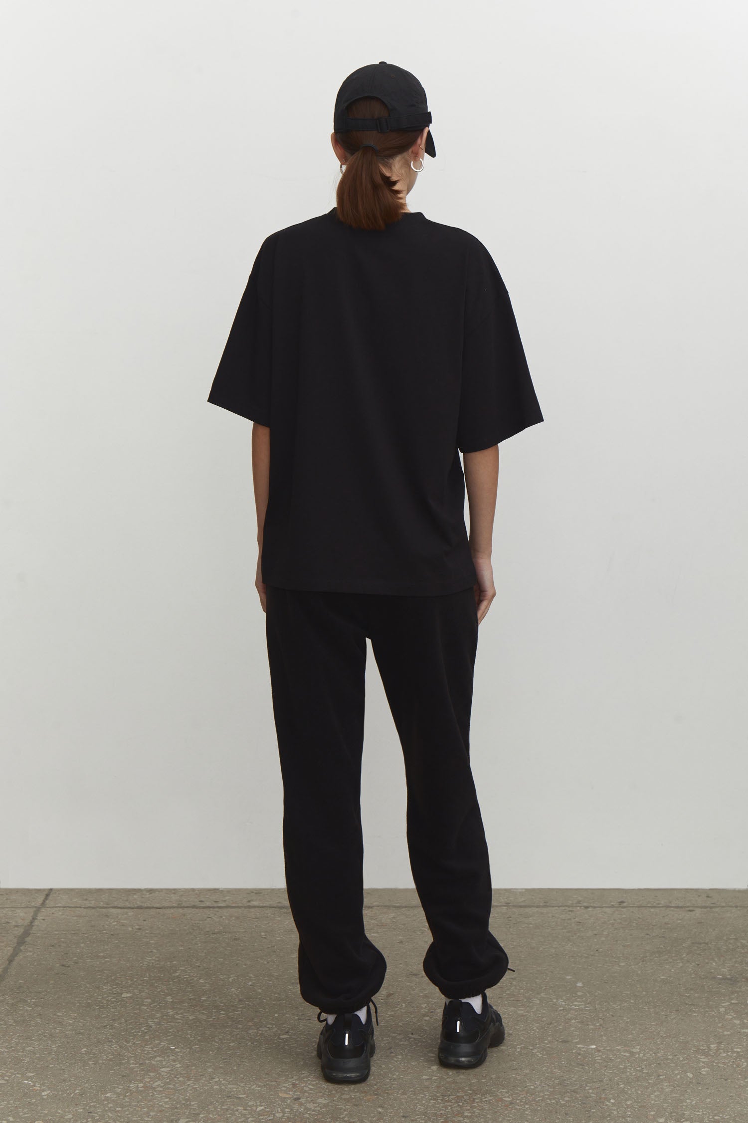 T-shirt THE LACE x TEPLO in black/milk